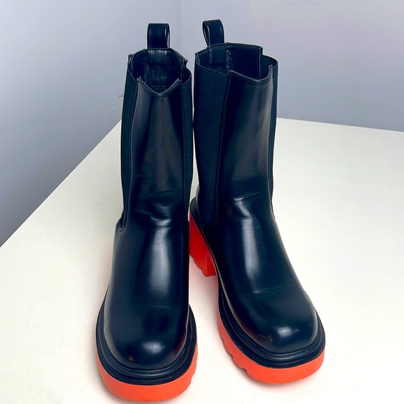 Super Trendy black ankle boot with orange sole women size 6.5. - Picture 3 of 17